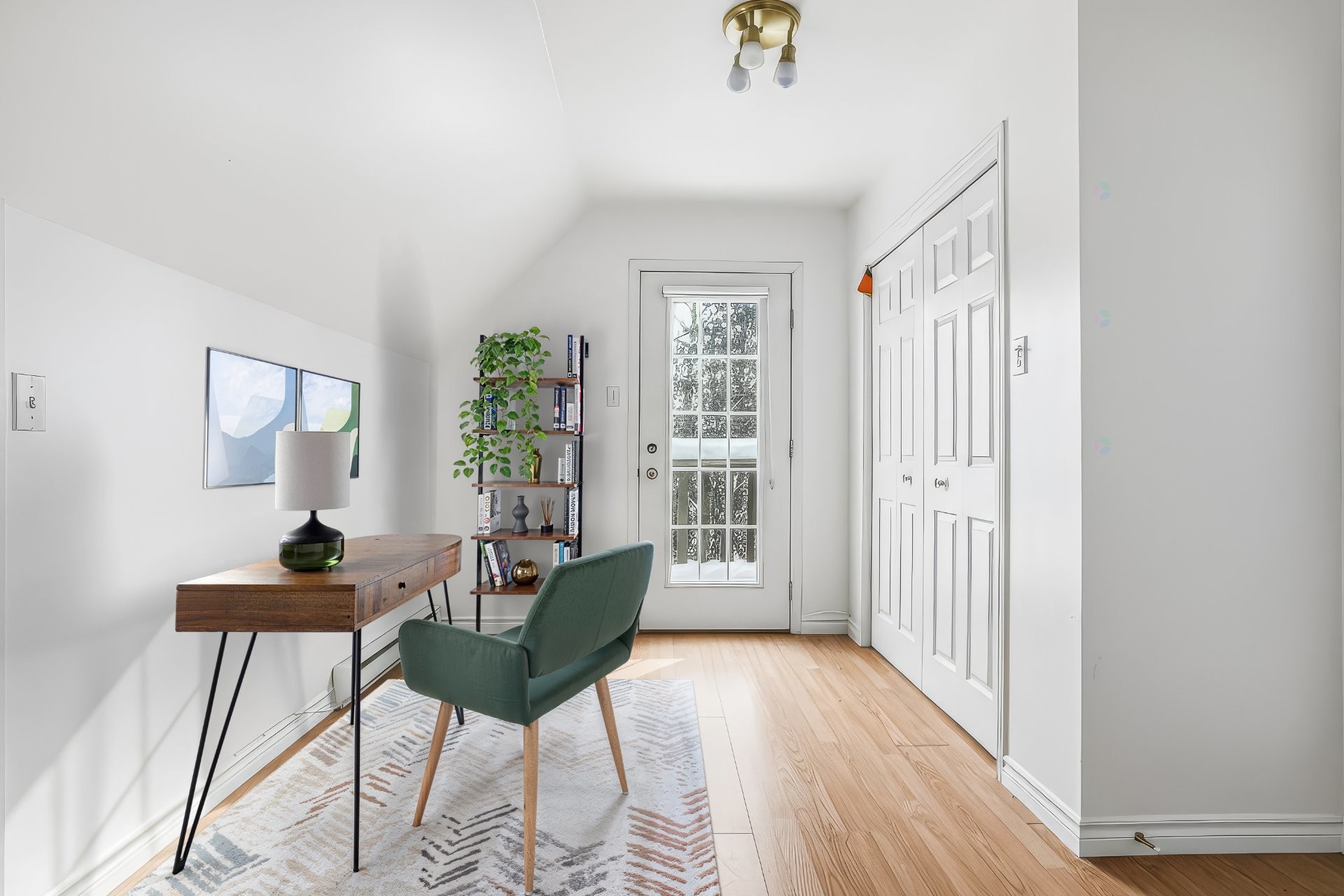 









3584


Rue des Châtaigniers

,
Sherbrooke (Brompton/Rock Forest/Saint-Élie/Deauville),




QC
J1R0B8

