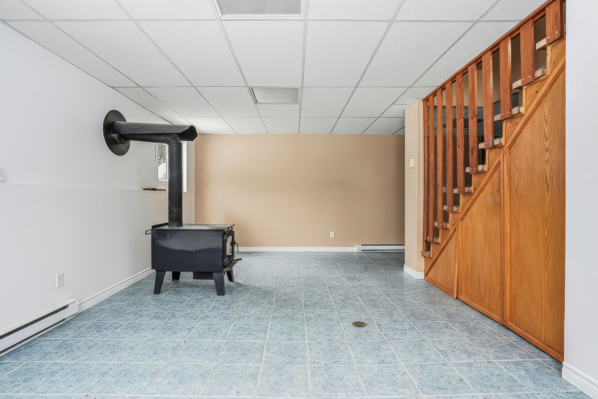 









3584


Rue des Châtaigniers

,
Sherbrooke (Brompton/Rock Forest/Saint-Élie/Deauville),




QC
J1R0B8


