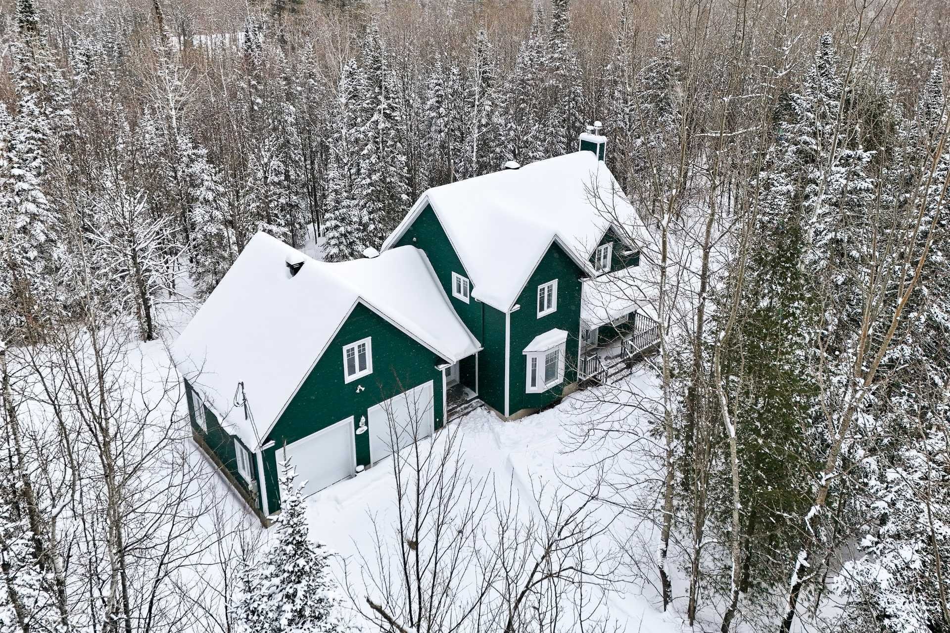 









3584


Rue des Châtaigniers

,
Sherbrooke (Brompton/Rock Forest/Saint-Élie/Deauville),




QC
J1R0B8

