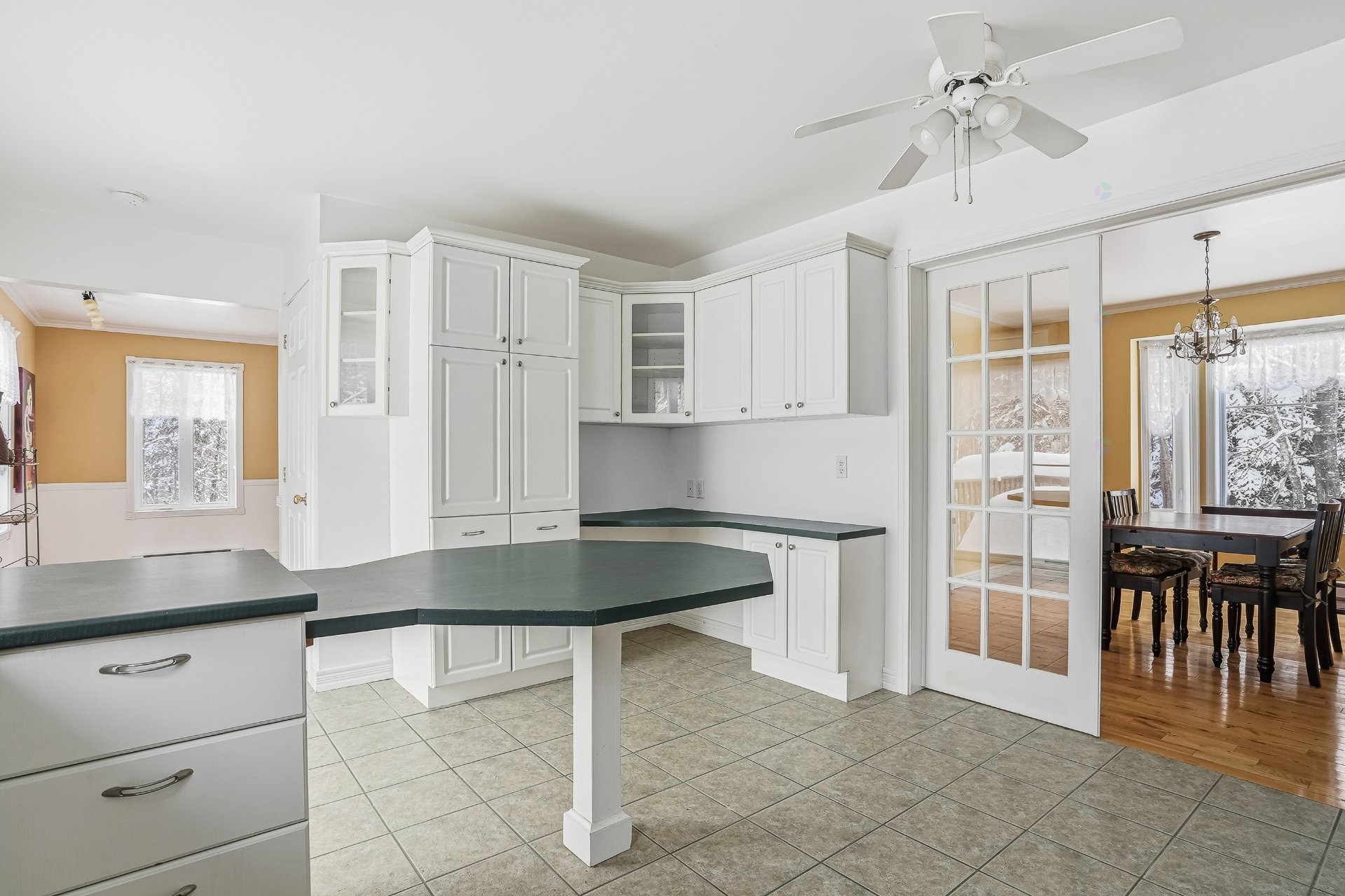 









3584


Rue des Châtaigniers

,
Sherbrooke (Brompton/Rock Forest/Saint-Élie/Deauville),




QC
J1R0B8


