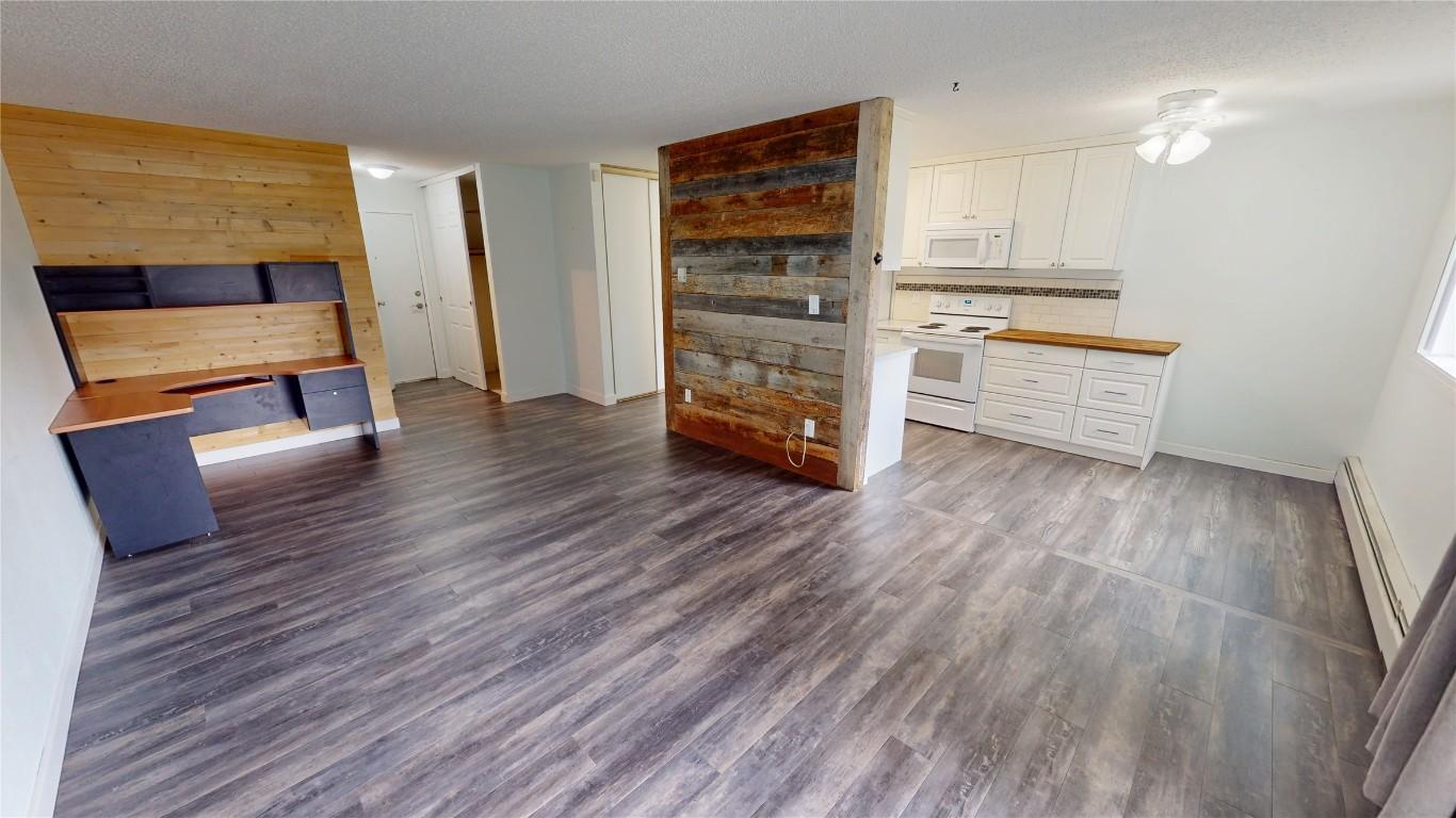 









2011


2nd

Street, 201,
Cranbrook,




BC
V1C 3L4

