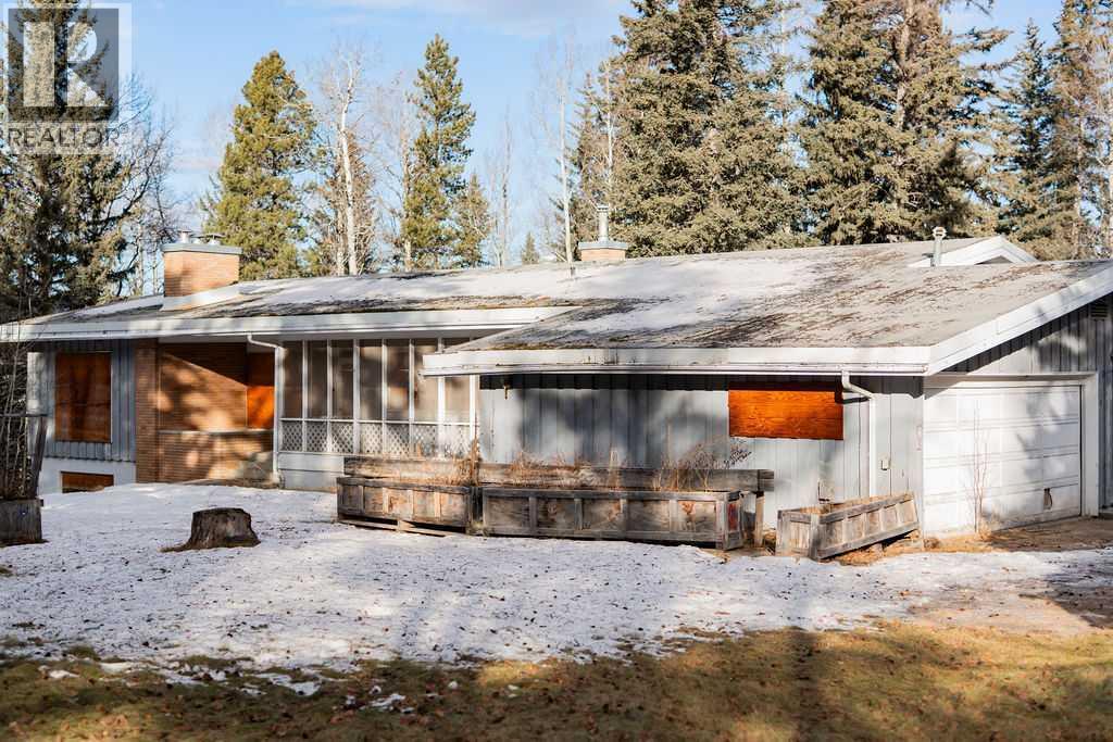 












104-130 Hannington Road

,
Hinton,




Alberta
T7V1B1

