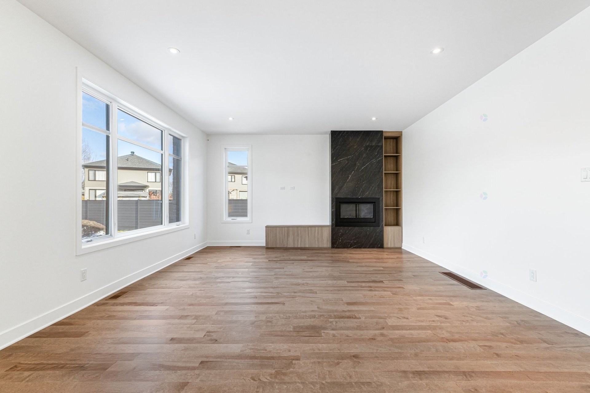 









751


Rue Louis-Quilico

,
Boucherville,




QC
J4B0L8

