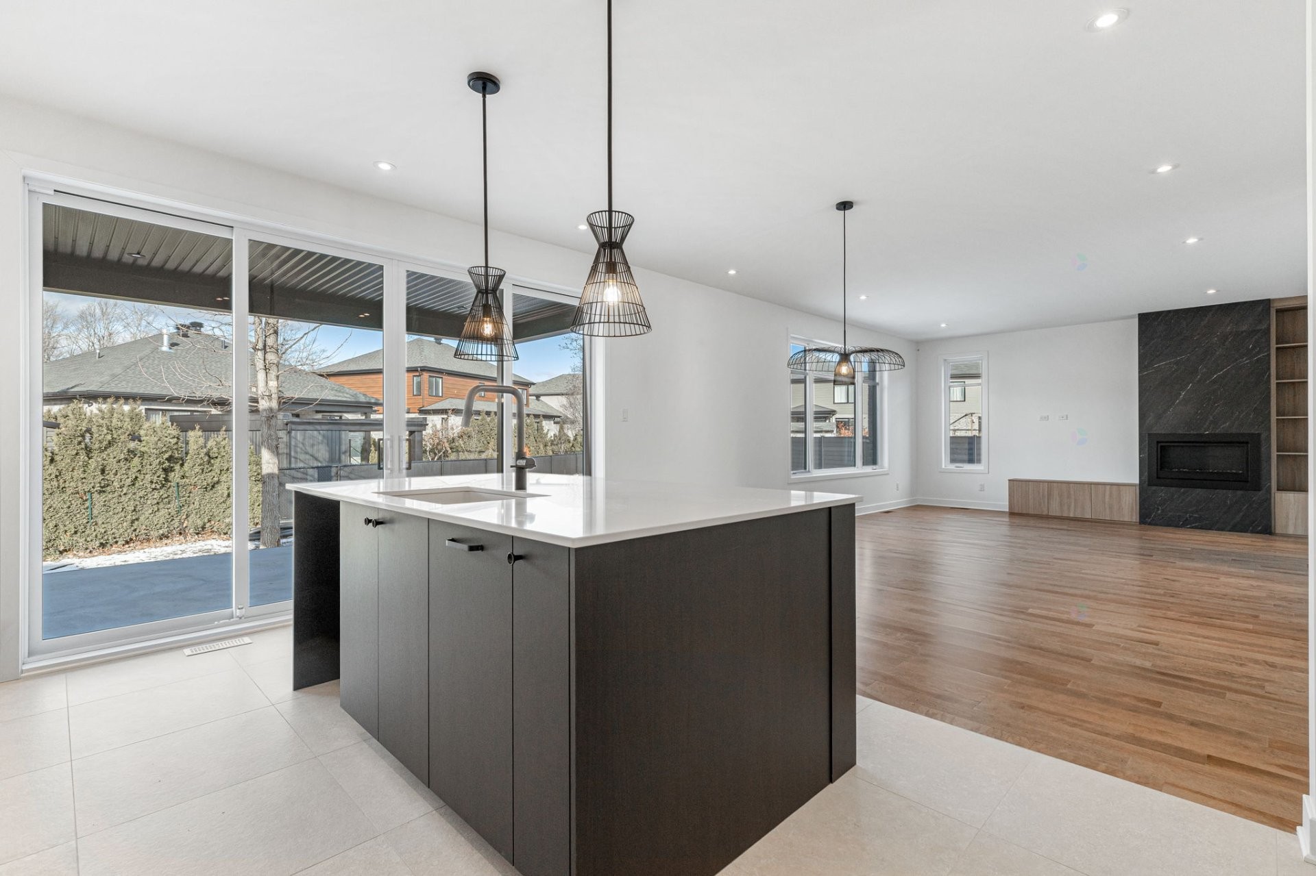 









751


Rue Louis-Quilico

,
Boucherville,




QC
J4B0L8

