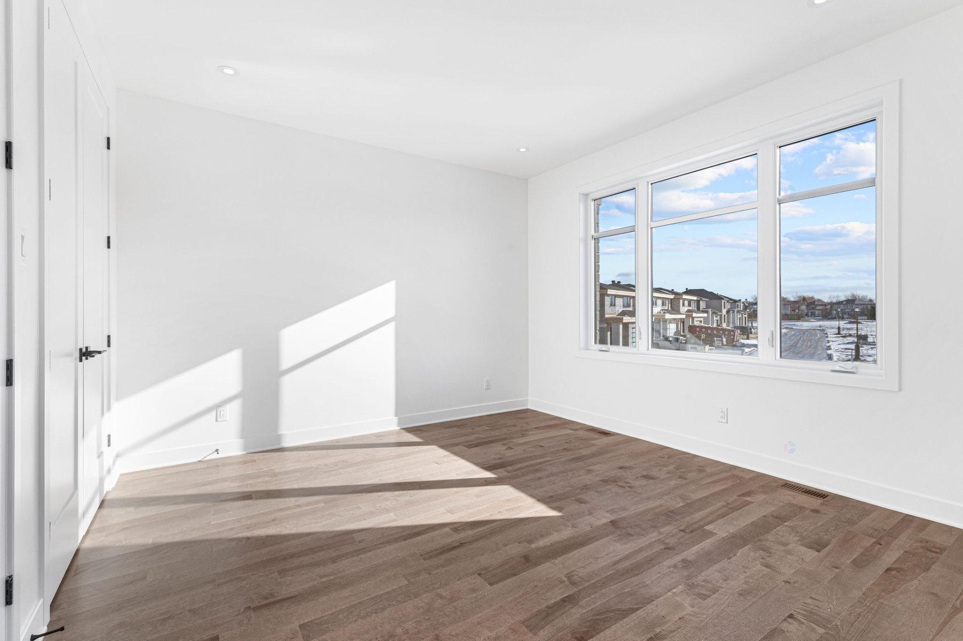 









751


Rue Louis-Quilico

,
Boucherville,




QC
J4B0L8

