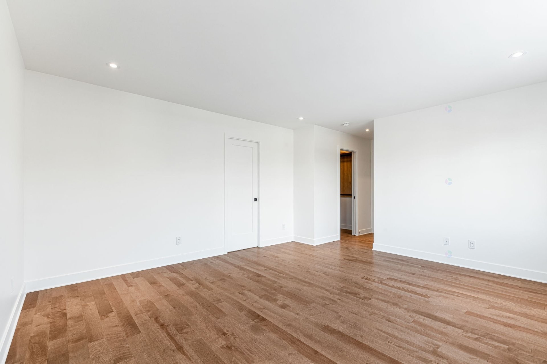 









751


Rue Louis-Quilico

,
Boucherville,




QC
J4B0L8

