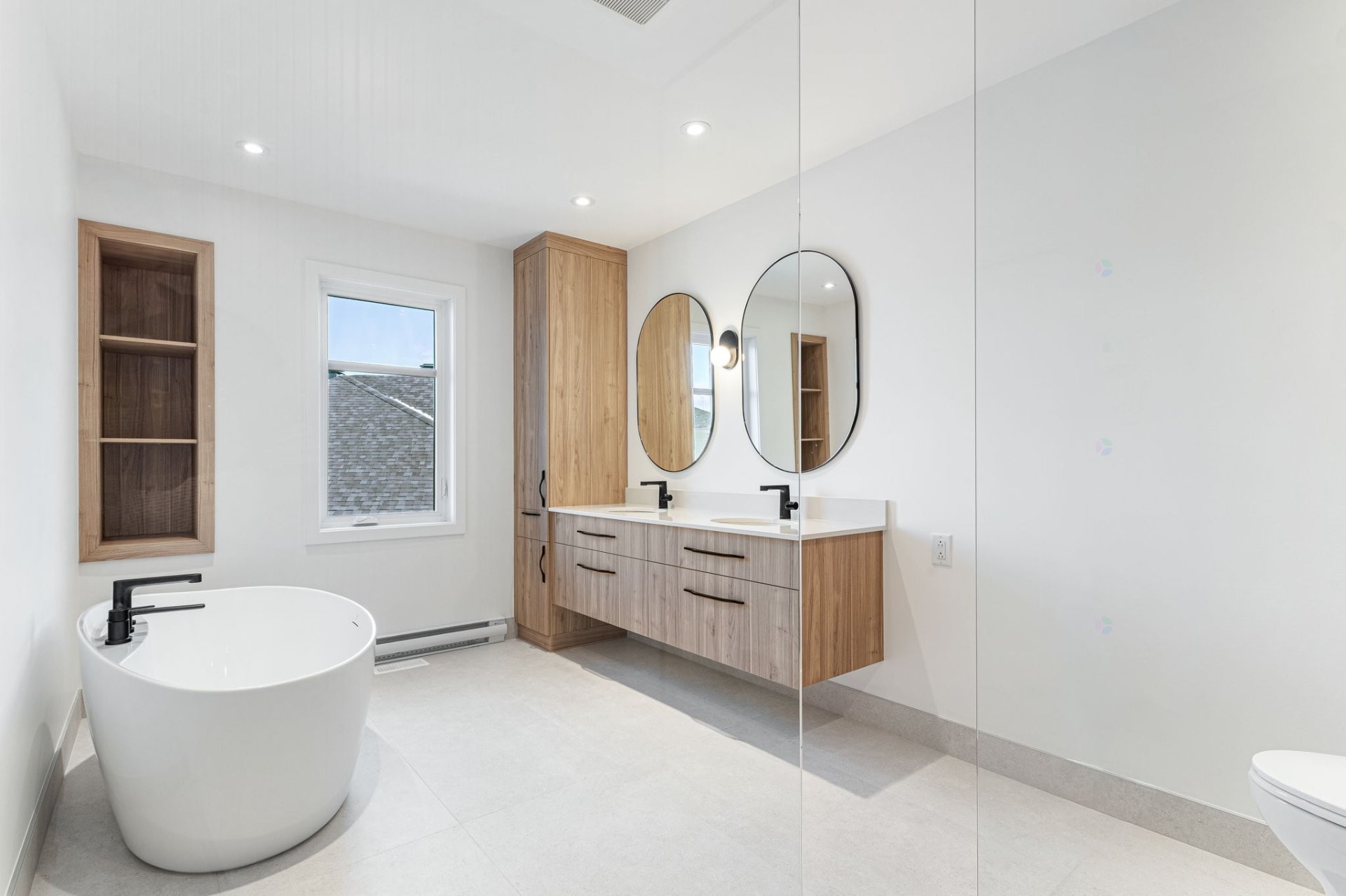 









751


Rue Louis-Quilico

,
Boucherville,




QC
J4B0L8

