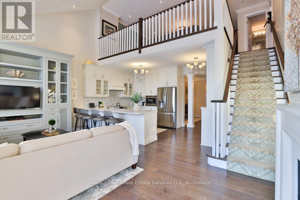 












12 - 3353 LIPTAY AVENUE

,
Oakville (BC Bronte Creek),




Ontario
L6M0M6

