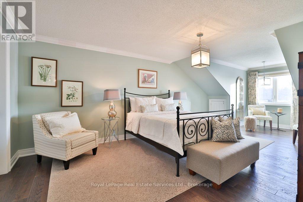 












12 - 3353 LIPTAY AVENUE

,
Oakville (BC Bronte Creek),




Ontario
L6M0M6

