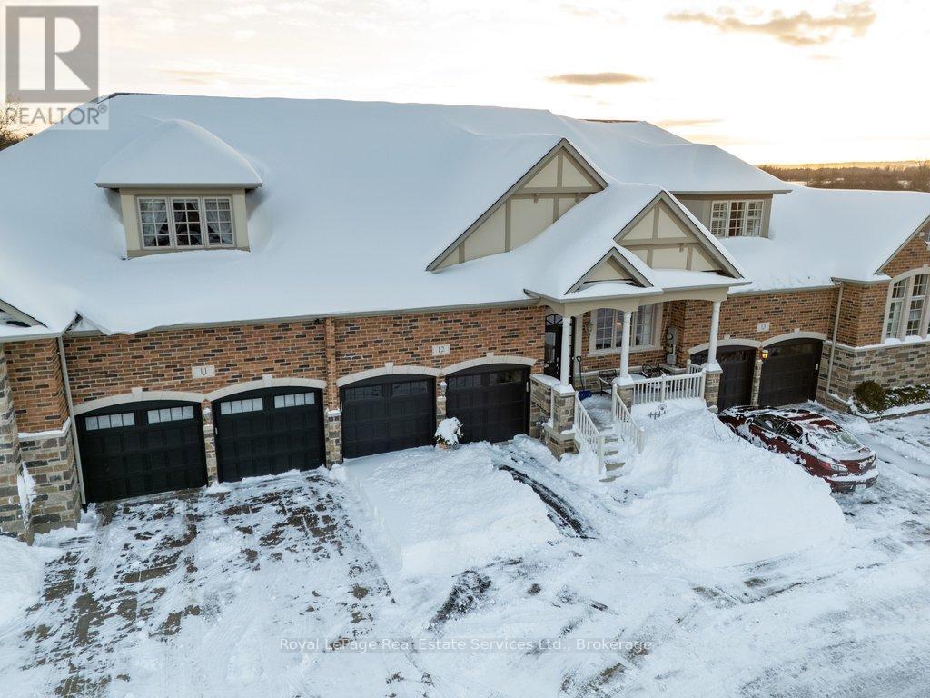 












12 - 3353 LIPTAY AVENUE

,
Oakville (BC Bronte Creek),




Ontario
L6M0M6

