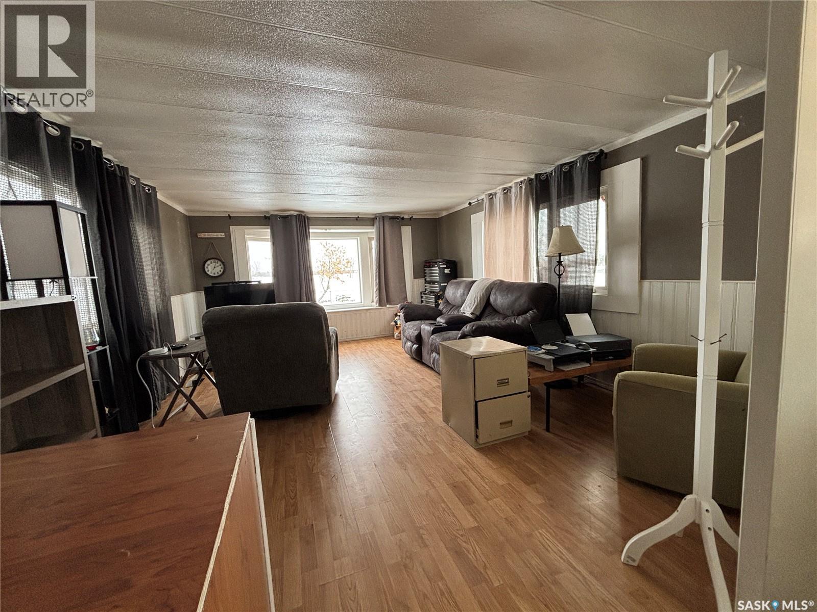 












13 Golfview CRESCENT

,
Kindersley,




Saskatchewan
S0L1S2

