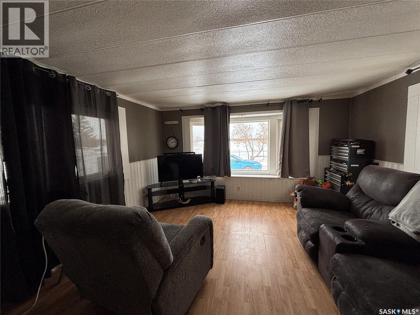 












13 Golfview CRESCENT

,
Kindersley,




Saskatchewan
S0L1S2

