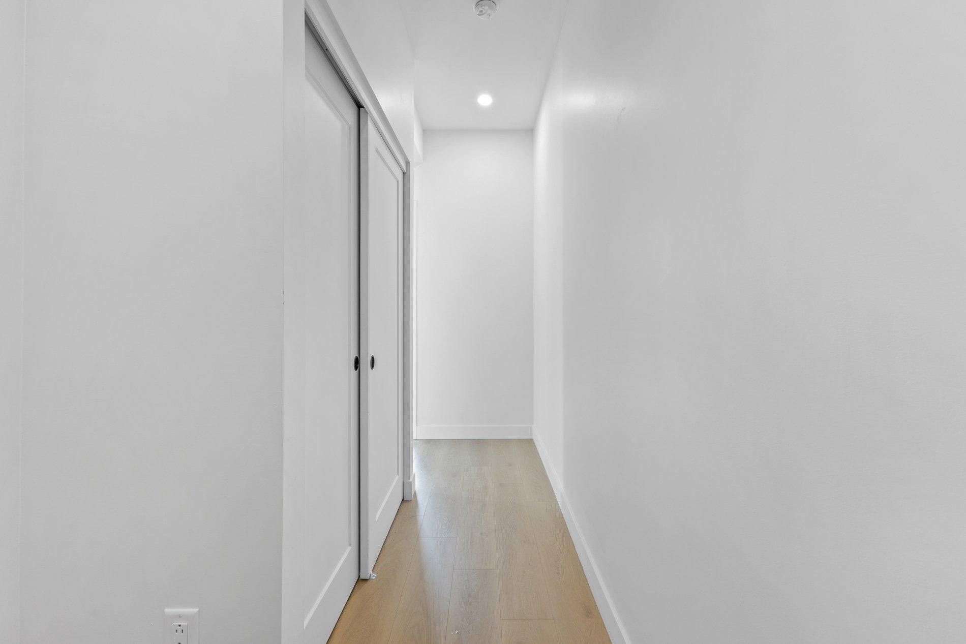 









6037


Boul. De Maisonneuve O.

, 301,
Montréal (Côte-des-Neiges/Notre-Dame-de-Grâce),




QC
H4A0B5

