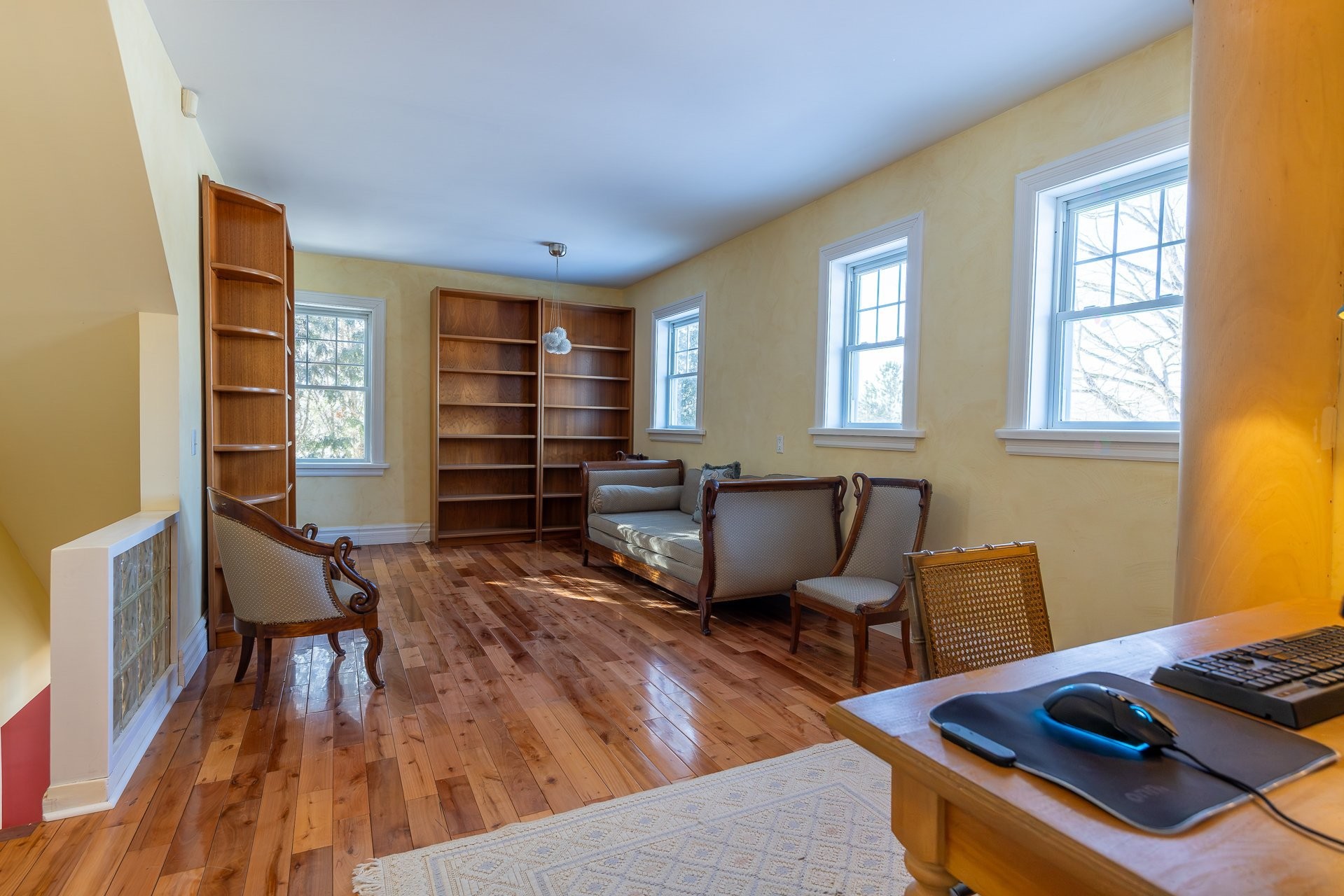 









65


Ch. Papineau

,
Lac-Brome,




QC
J0E1S0

