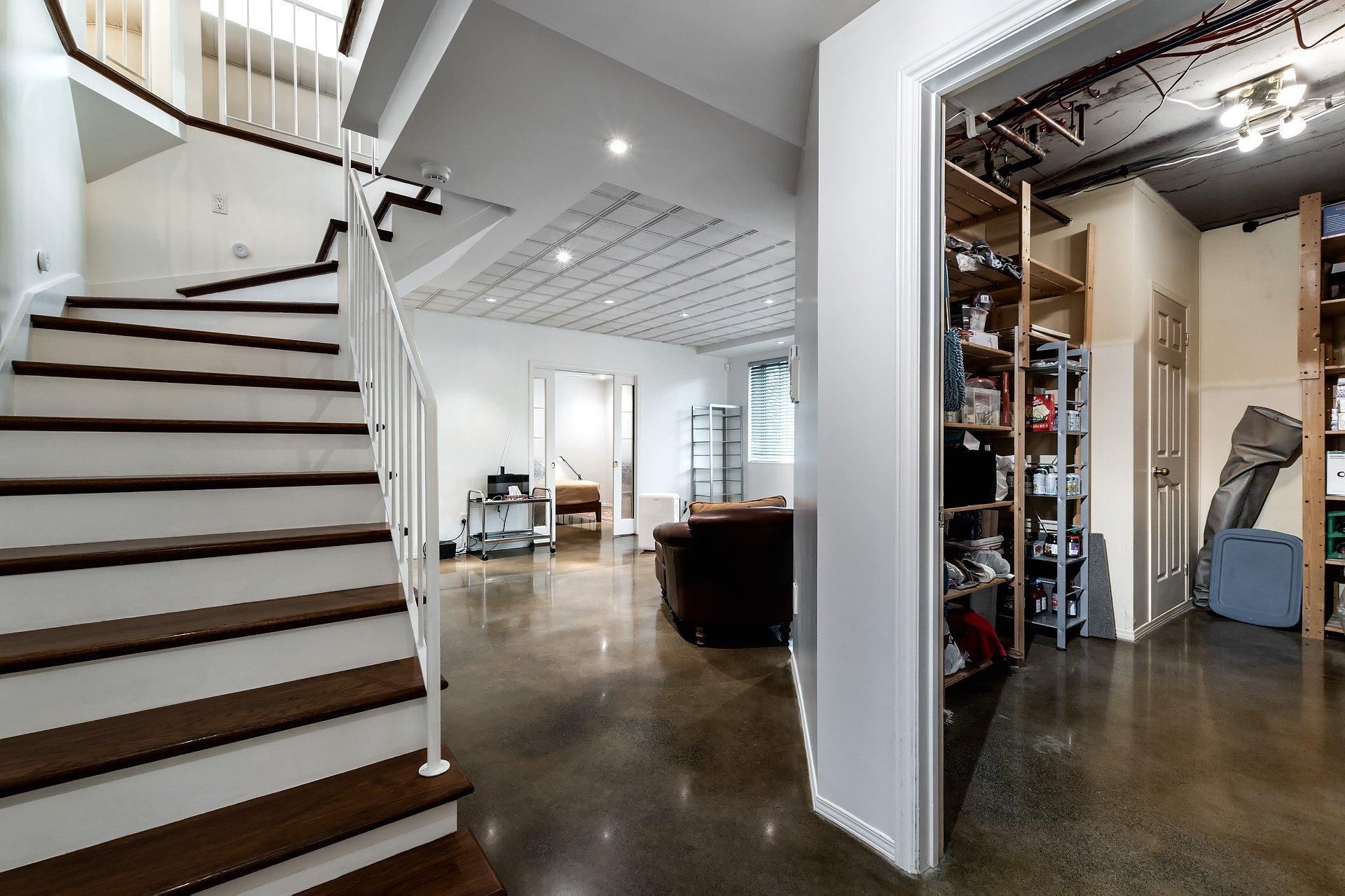 









1Z


Av. Sauriol

,
Laval (Laval-des-Rapides),




QC
H7N3A3

