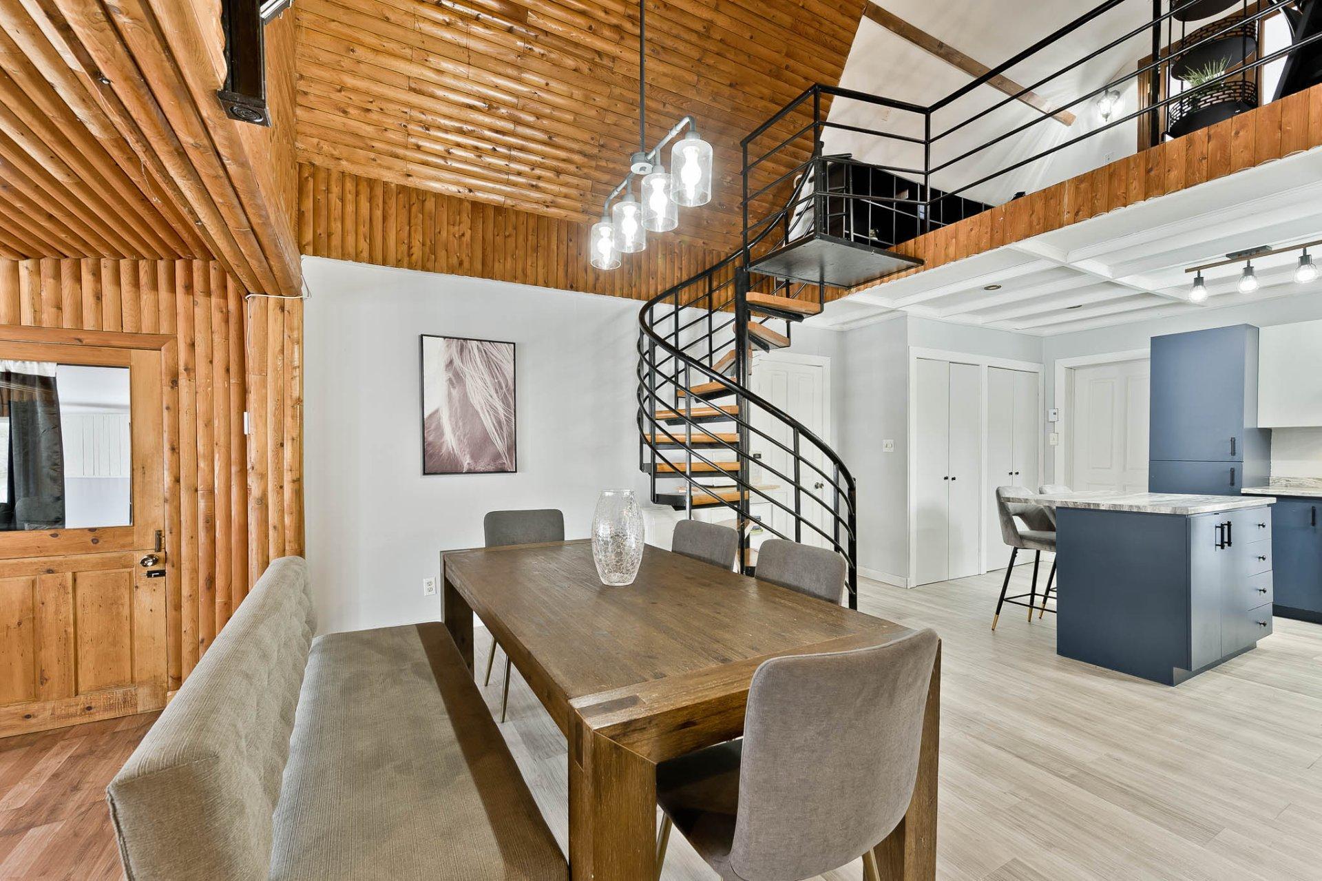 









431


5e Rang

,
Sherbrooke (Brompton/Rock Forest/Saint-Élie/Deauville),




QC
J1C0H6

