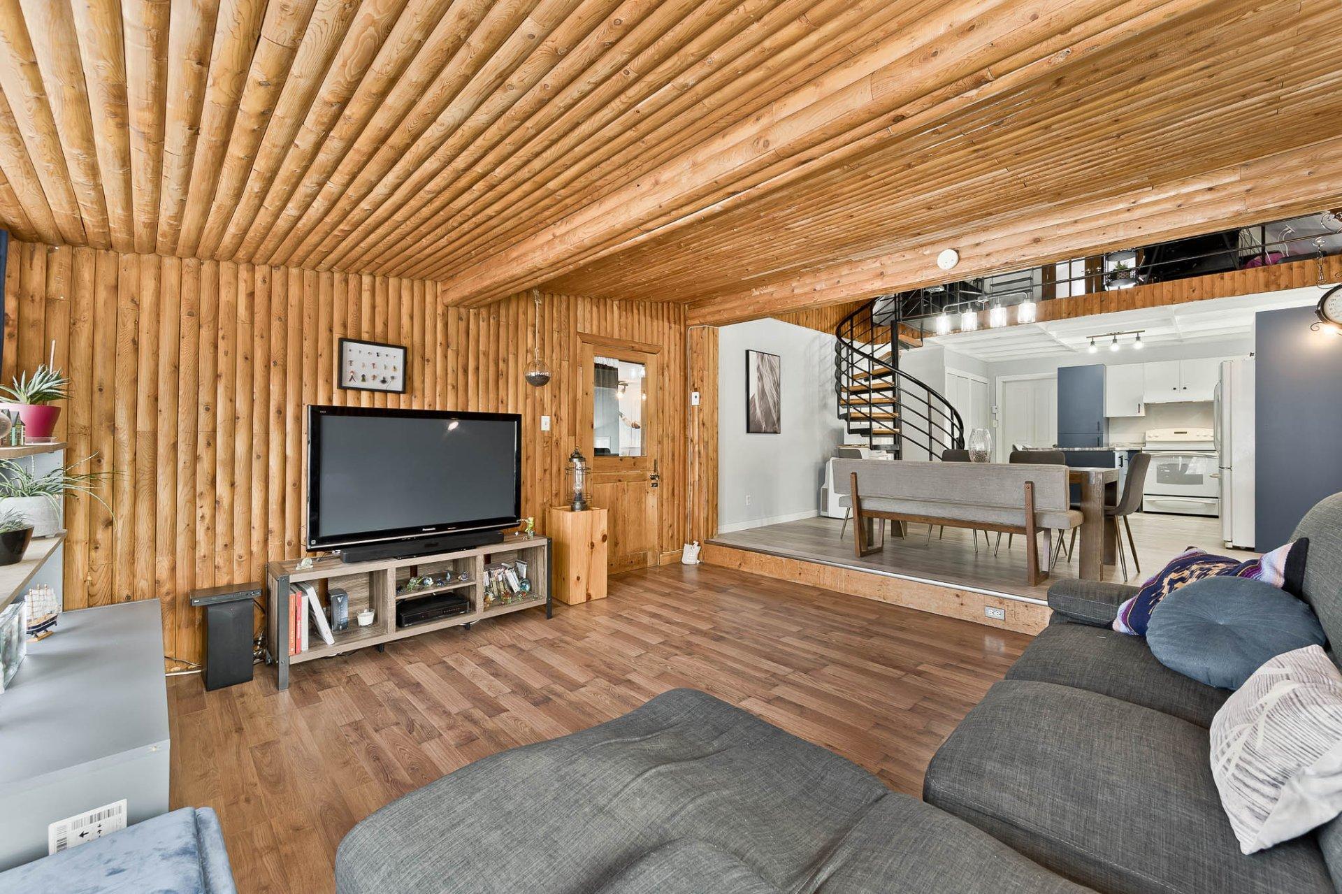 









431


5e Rang

,
Sherbrooke (Brompton/Rock Forest/Saint-Élie/Deauville),




QC
J1C0H6

