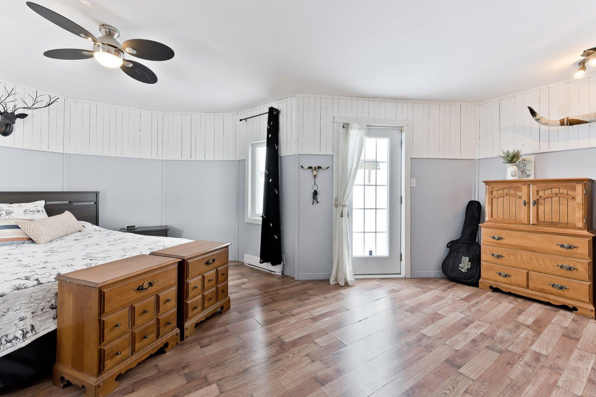 









431


5e Rang

,
Sherbrooke (Brompton/Rock Forest/Saint-Élie/Deauville),




QC
J1C0H6

