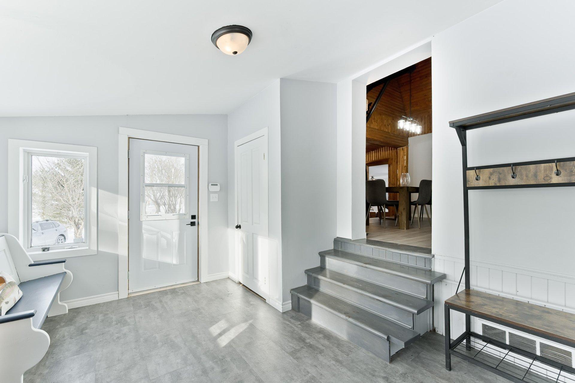 









431


5e Rang

,
Sherbrooke (Brompton/Rock Forest/Saint-Élie/Deauville),




QC
J1C0H6

