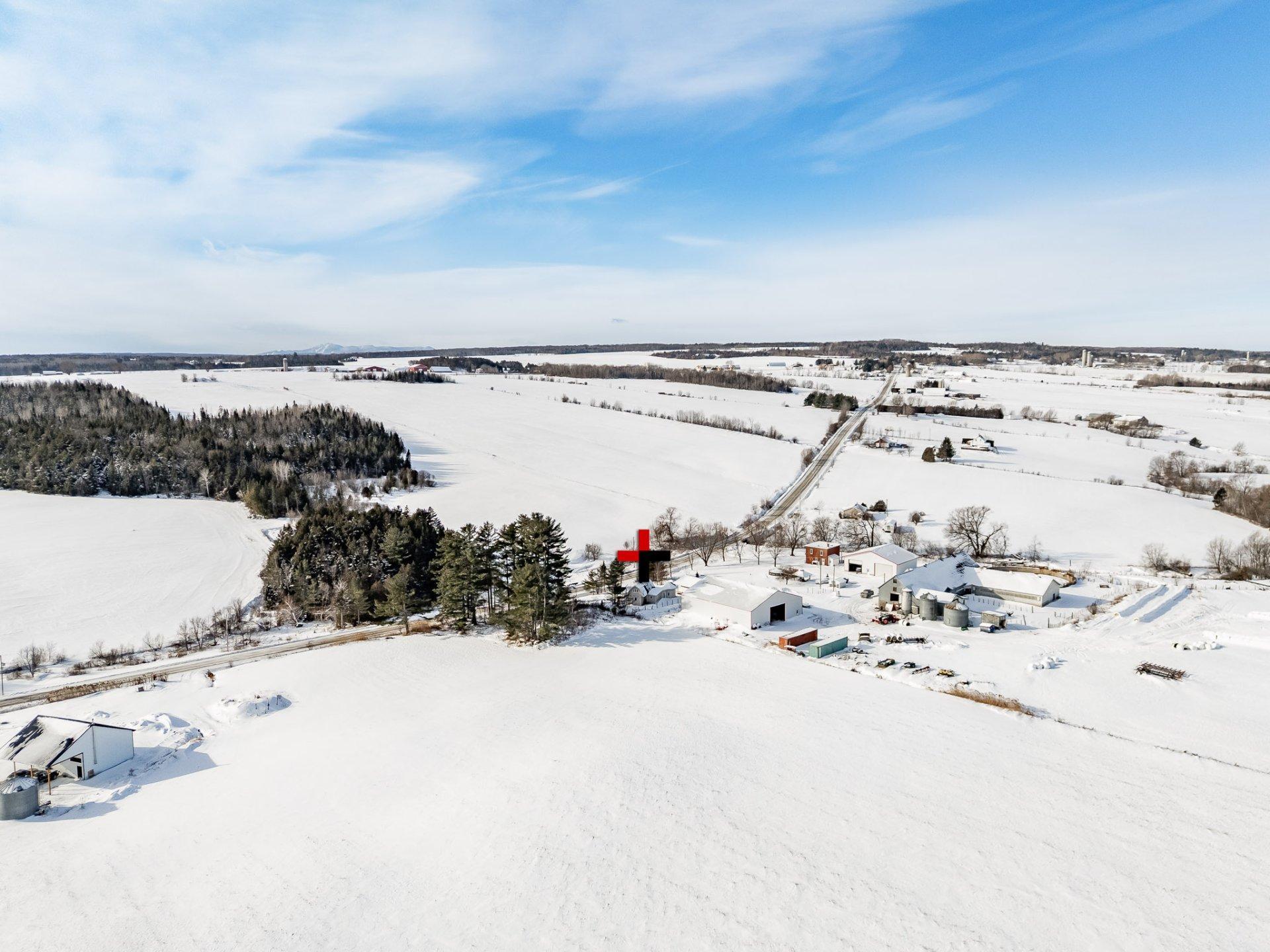 









431


5e Rang

,
Sherbrooke (Brompton/Rock Forest/Saint-Élie/Deauville),




QC
J1C0H6

