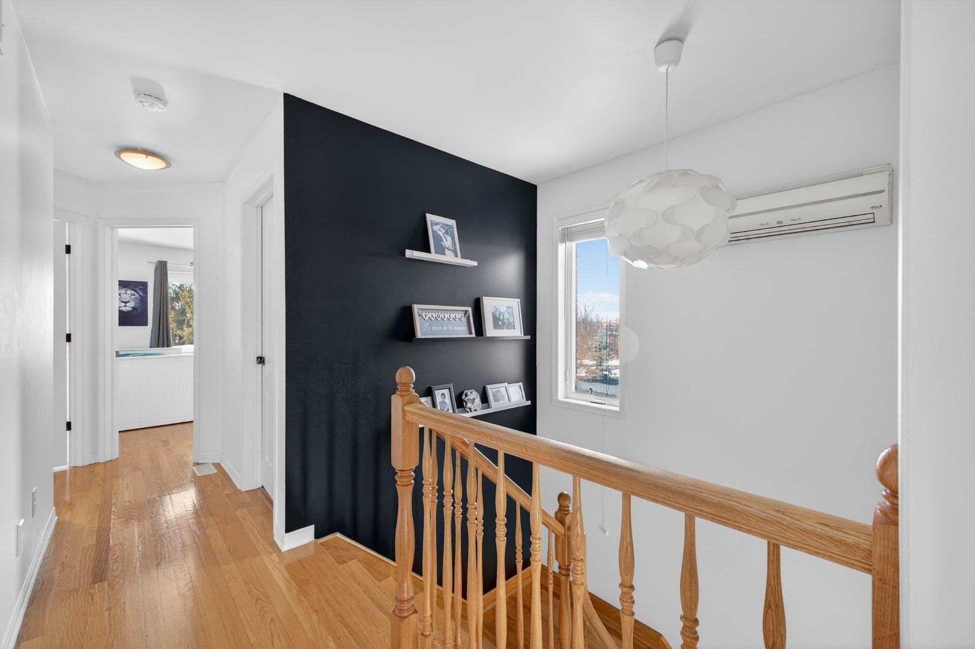 









50


Rue de la Seine

,
Candiac,




QC
J5R6Y2

