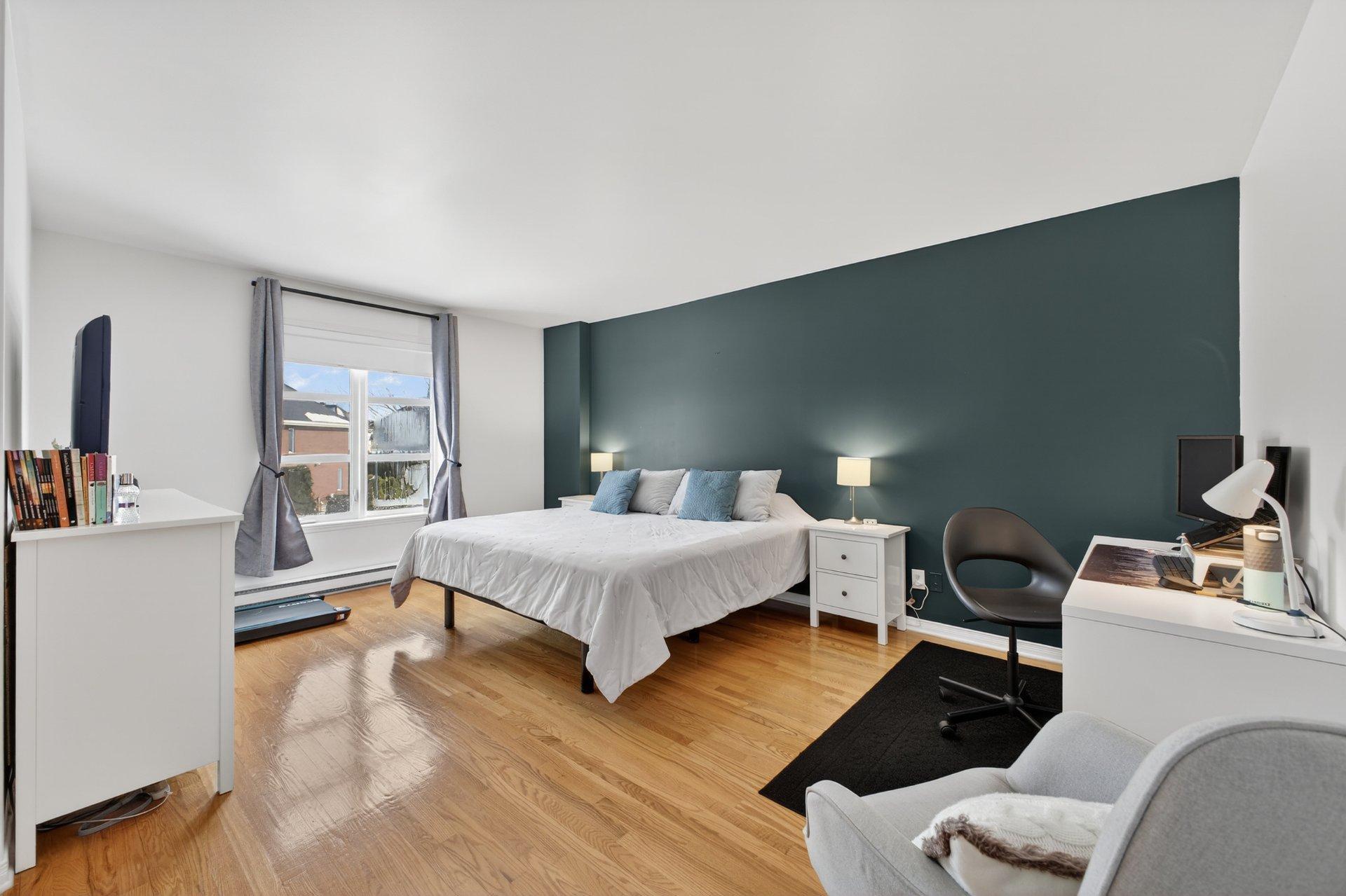 









50


Rue de la Seine

,
Candiac,




QC
J5R6Y2

