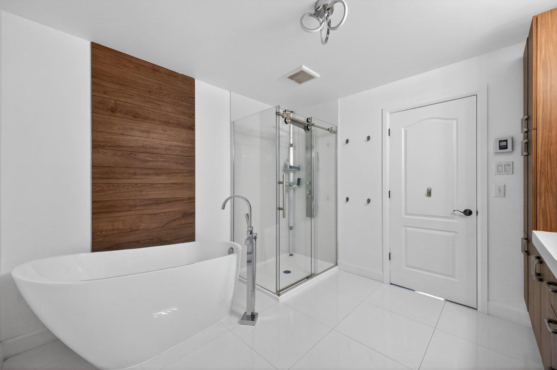 









50


Rue de la Seine

,
Candiac,




QC
J5R6Y2

