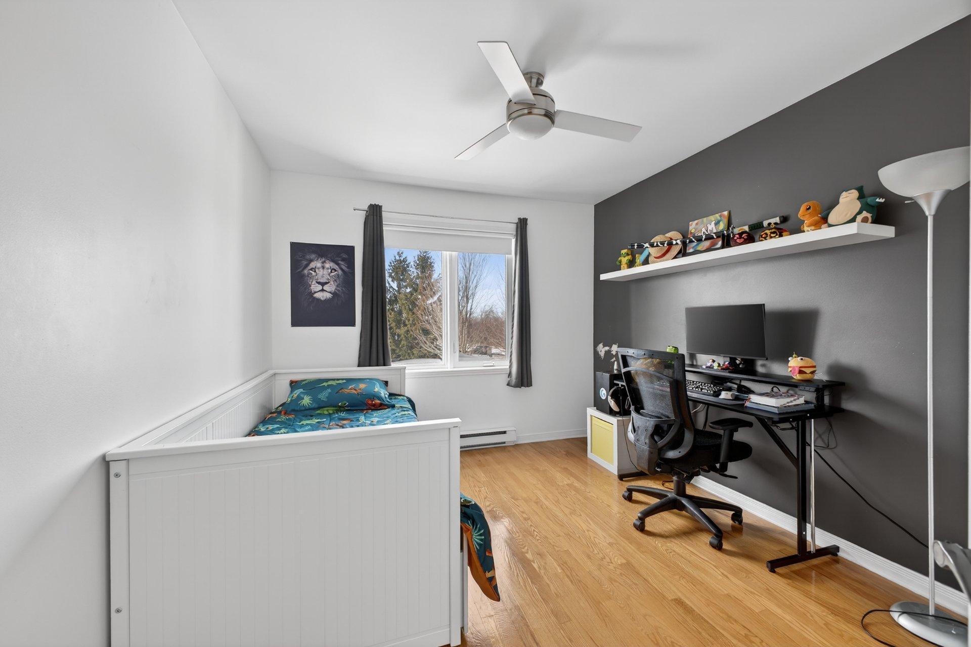 









50


Rue de la Seine

,
Candiac,




QC
J5R6Y2

