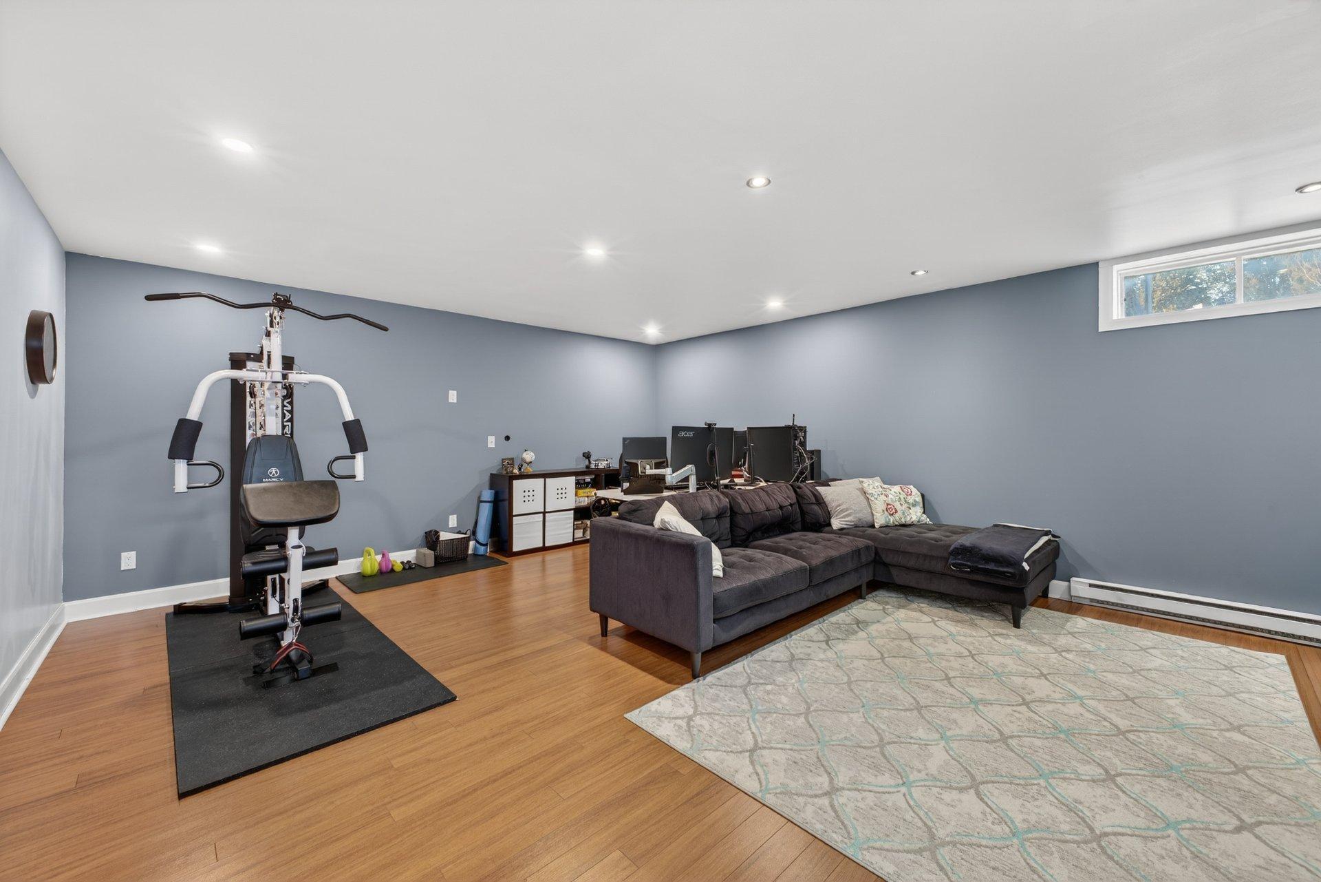 









50


Rue de la Seine

,
Candiac,




QC
J5R6Y2

