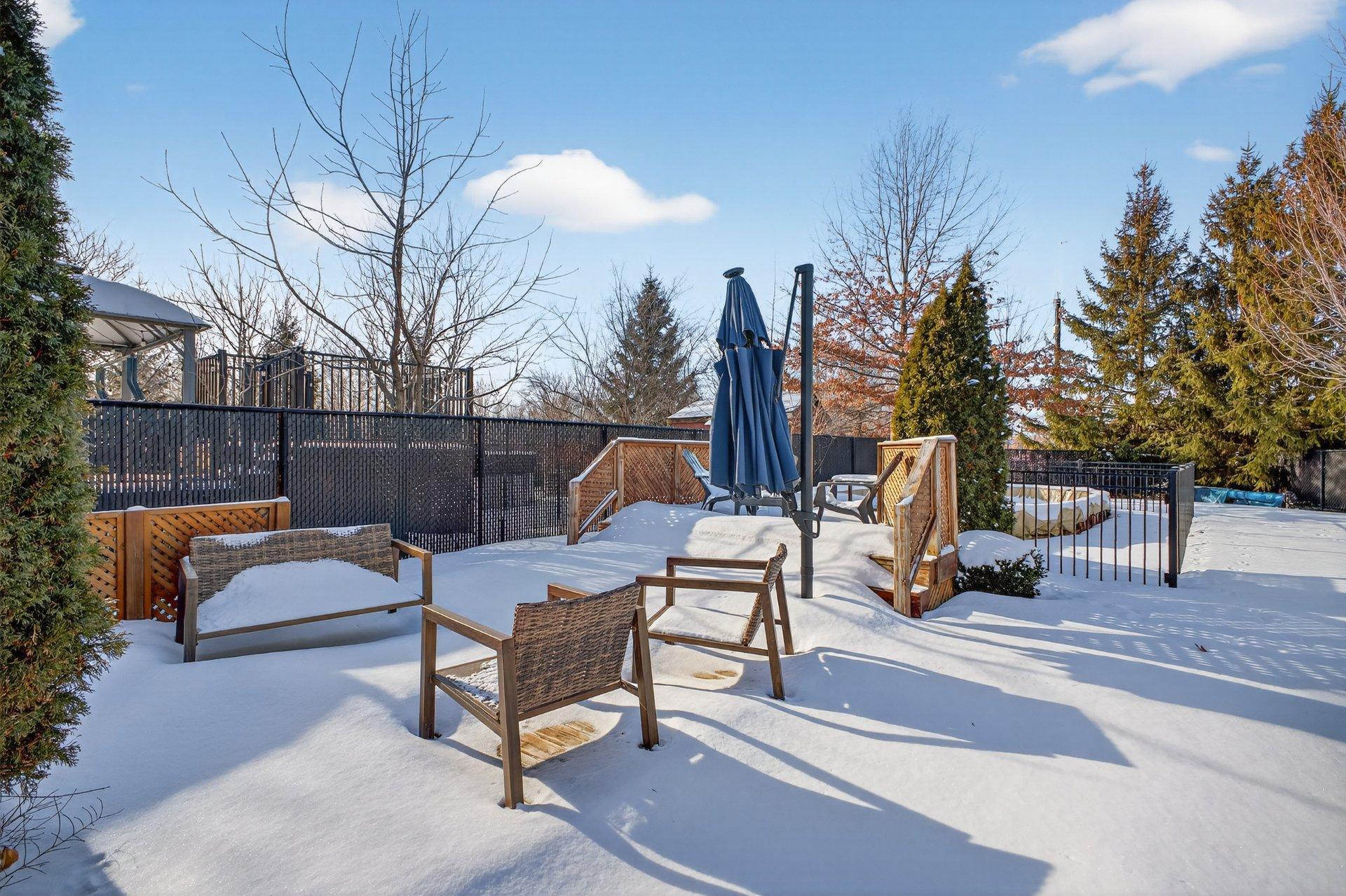 









50


Rue de la Seine

,
Candiac,




QC
J5R6Y2

