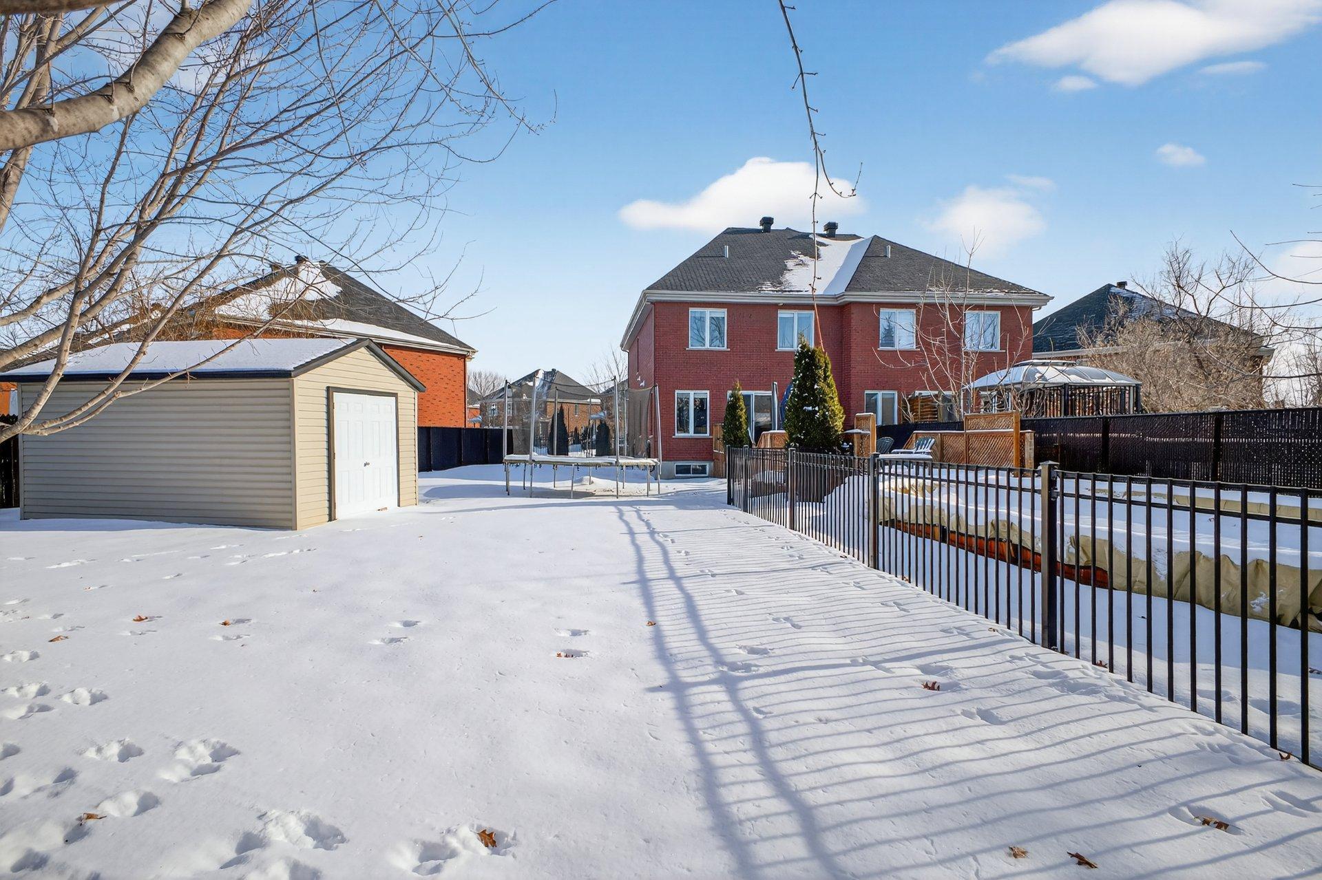 









50


Rue de la Seine

,
Candiac,




QC
J5R6Y2

