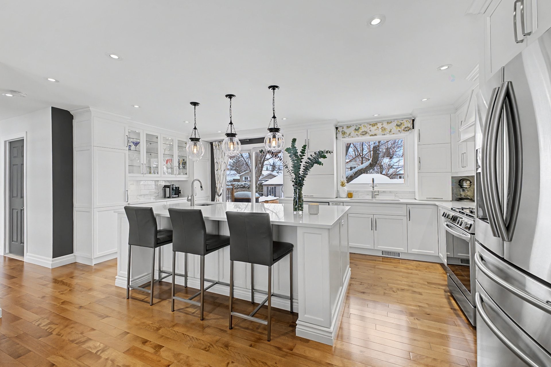 









1130


Rue Goyer

,
Saint-Bruno-de-Montarville,




QC
J3V3Z1

