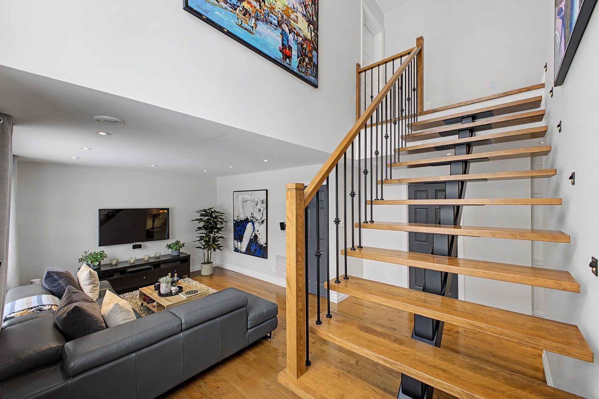 









1130


Rue Goyer

,
Saint-Bruno-de-Montarville,




QC
J3V3Z1

