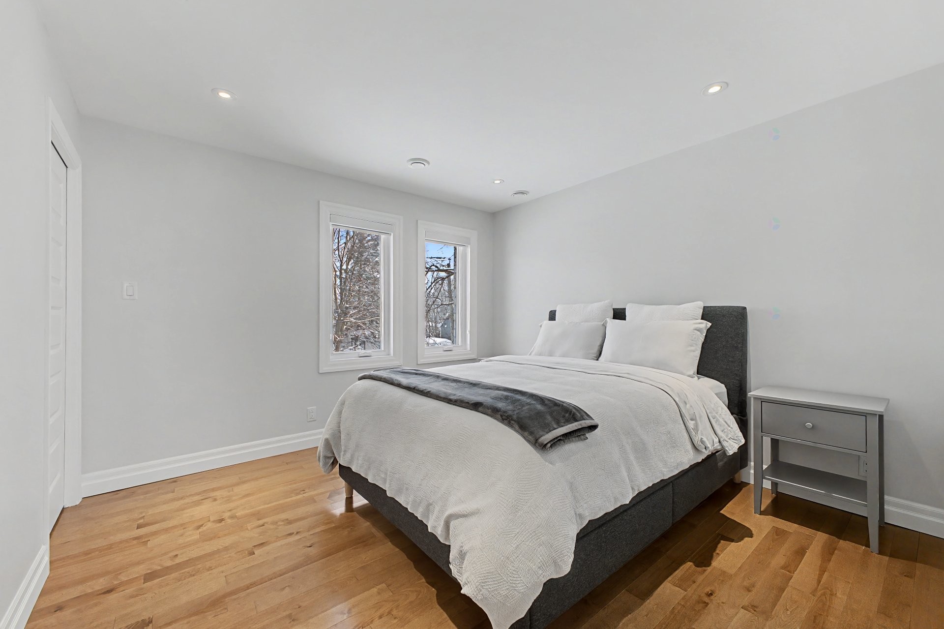 









1130


Rue Goyer

,
Saint-Bruno-de-Montarville,




QC
J3V3Z1

