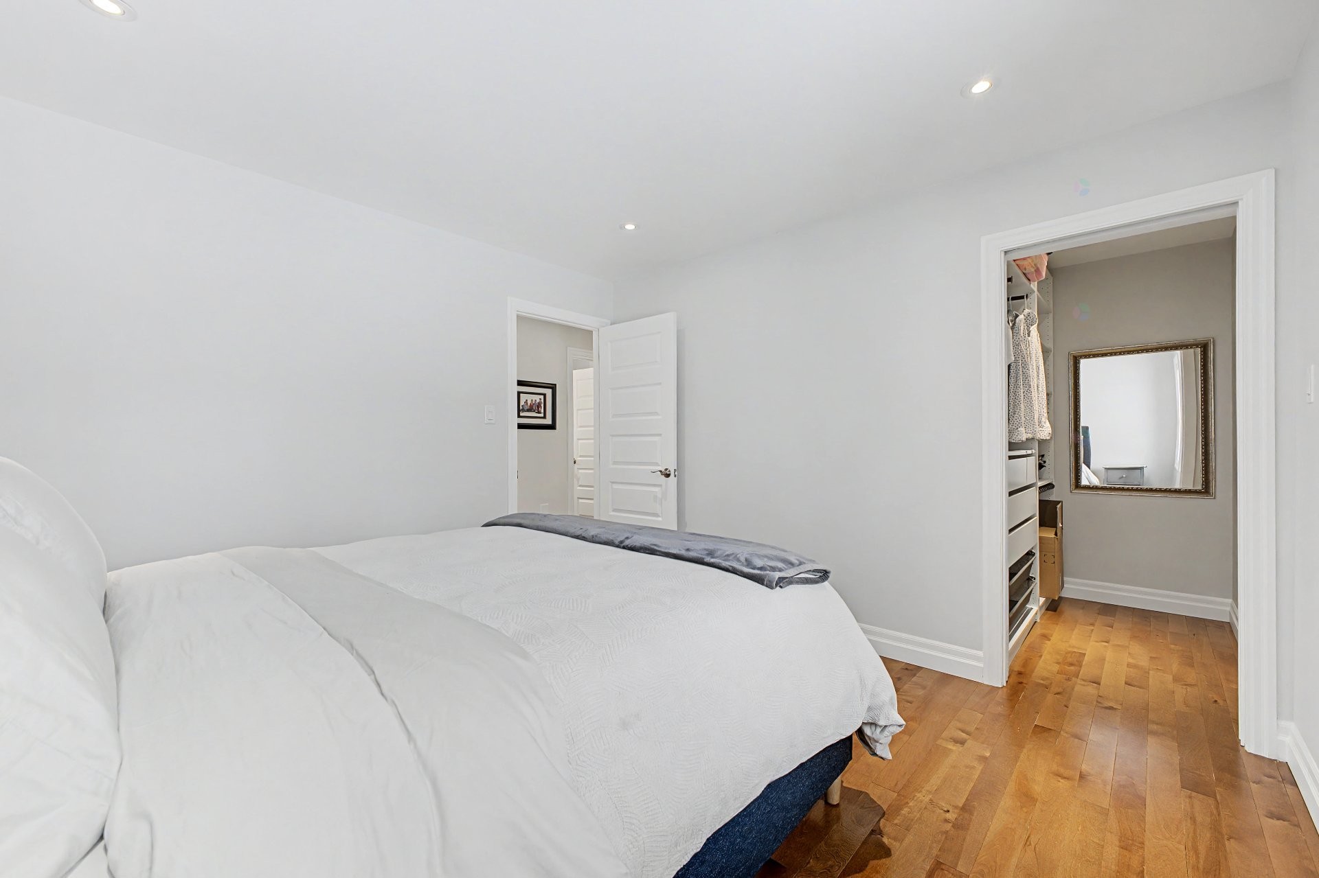 









1130


Rue Goyer

,
Saint-Bruno-de-Montarville,




QC
J3V3Z1

