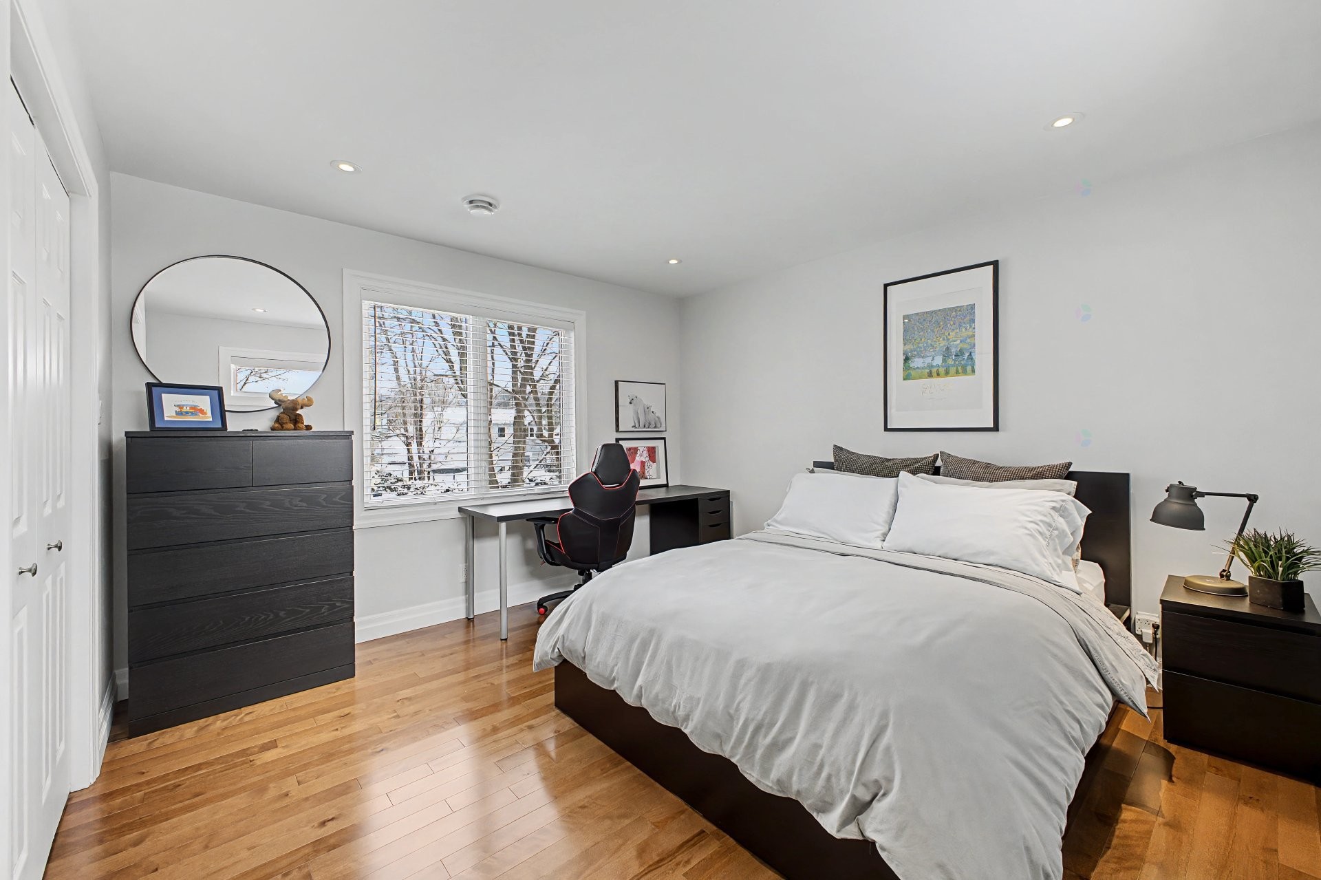 









1130


Rue Goyer

,
Saint-Bruno-de-Montarville,




QC
J3V3Z1

