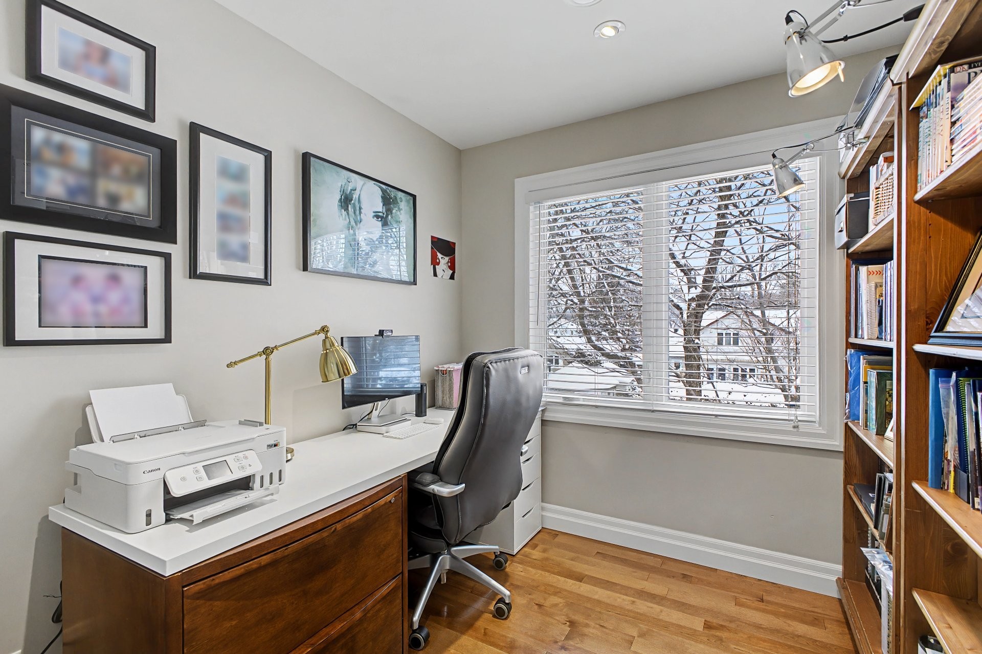 









1130


Rue Goyer

,
Saint-Bruno-de-Montarville,




QC
J3V3Z1

