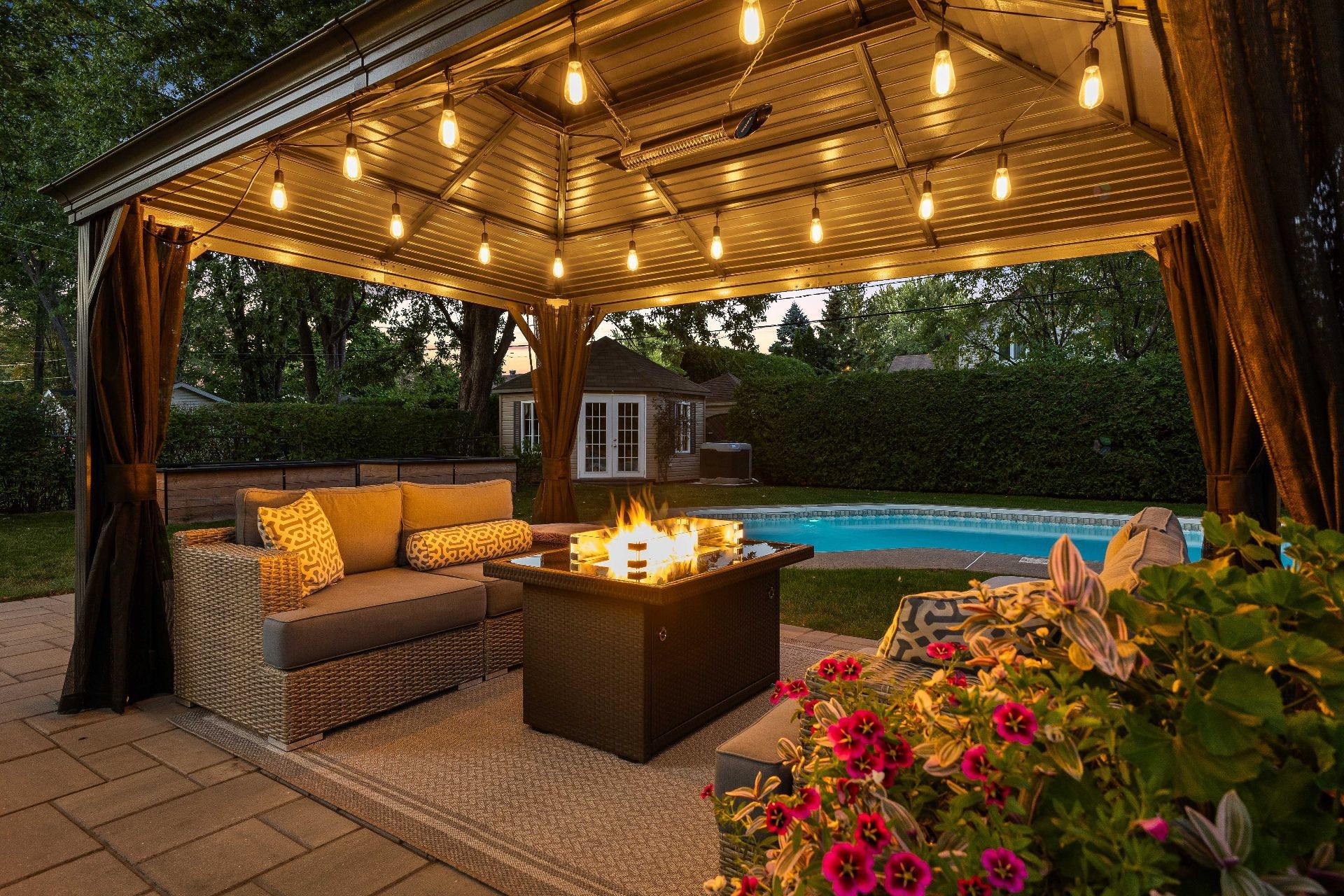 









1130


Rue Goyer

,
Saint-Bruno-de-Montarville,




QC
J3V3Z1

