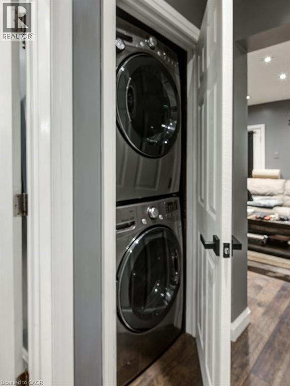 












83 OXFORD Street

,
Woodstock,




Ontario
N4S6A4

