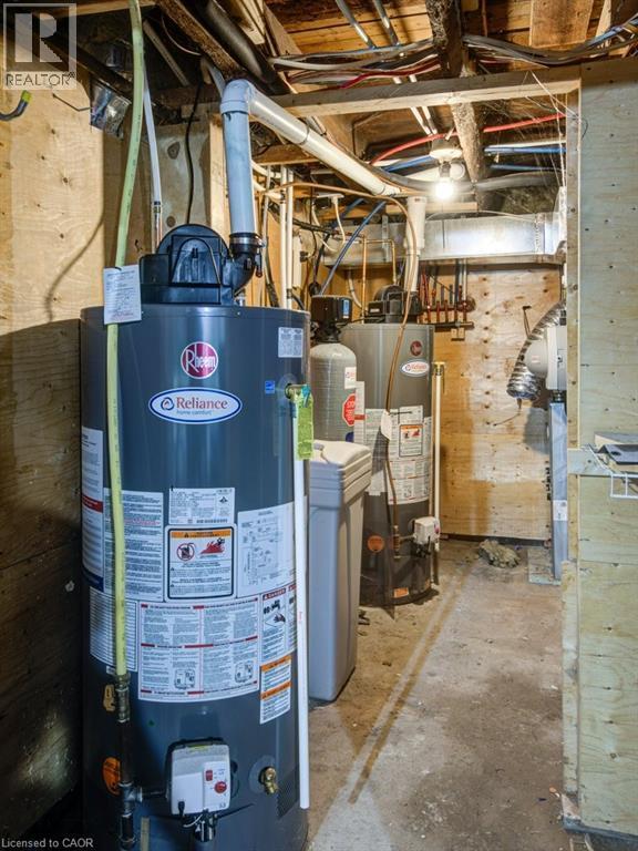 












83 OXFORD Street

,
Woodstock,




Ontario
N4S6A4

