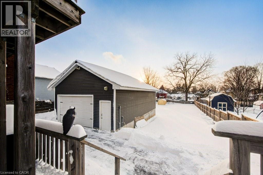 












83 OXFORD Street

,
Woodstock,




Ontario
N4S6A4

