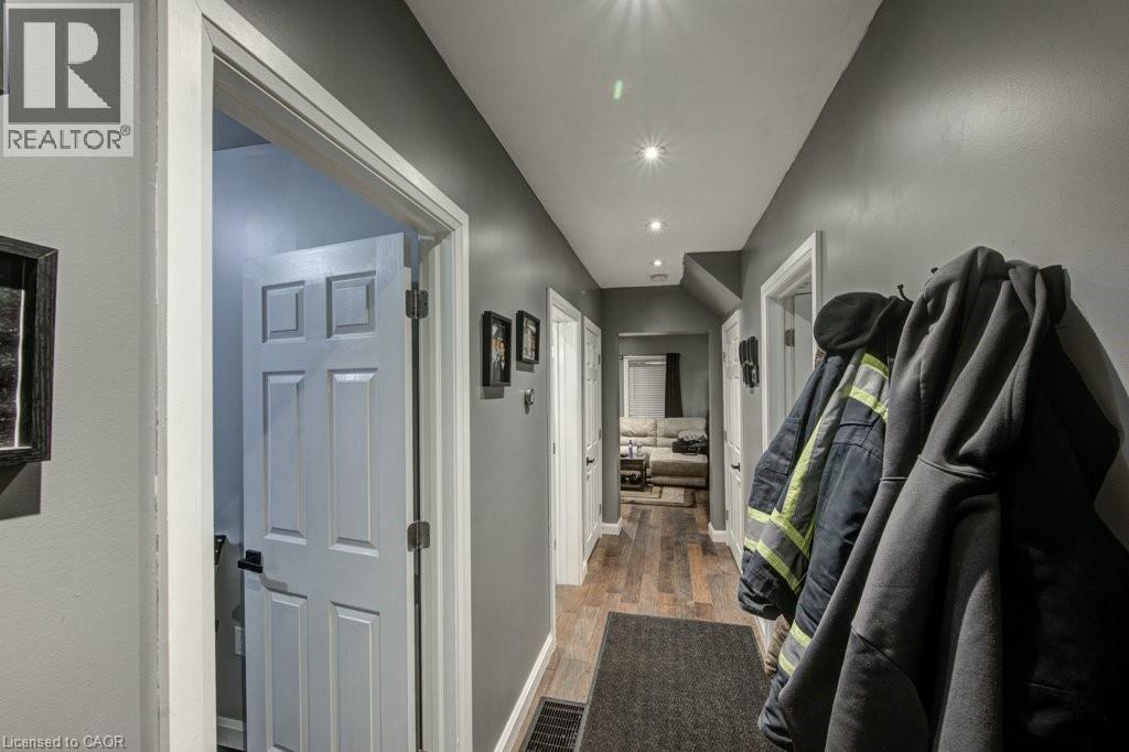 












83 OXFORD Street

,
Woodstock,




Ontario
N4S6A4

