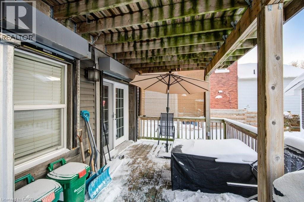 












83 OXFORD Street

,
Woodstock,




Ontario
N4S6A4

