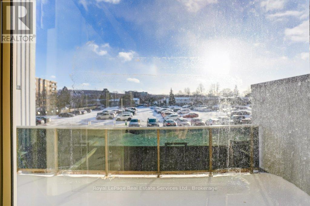 












17 - 15 ALBRIGHT ROAD

,
Hamilton (Vincent),




Ontario
L8K5J2

