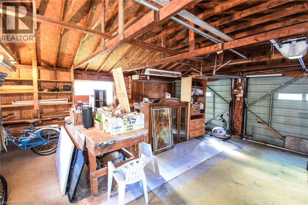 












725 CROSS Street W

,
Dunnville,




Ontario
N1A1N6

