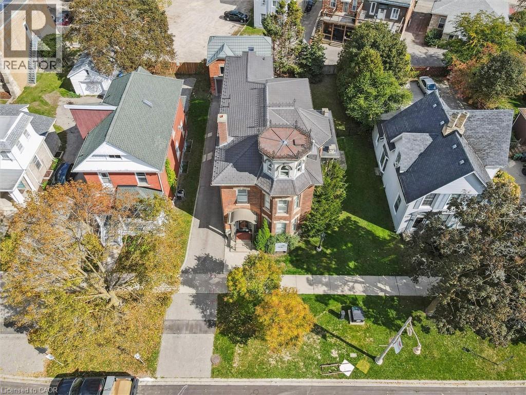 












143 NORFOLK Street

,
Guelph,




Ontario
N1H4J7

