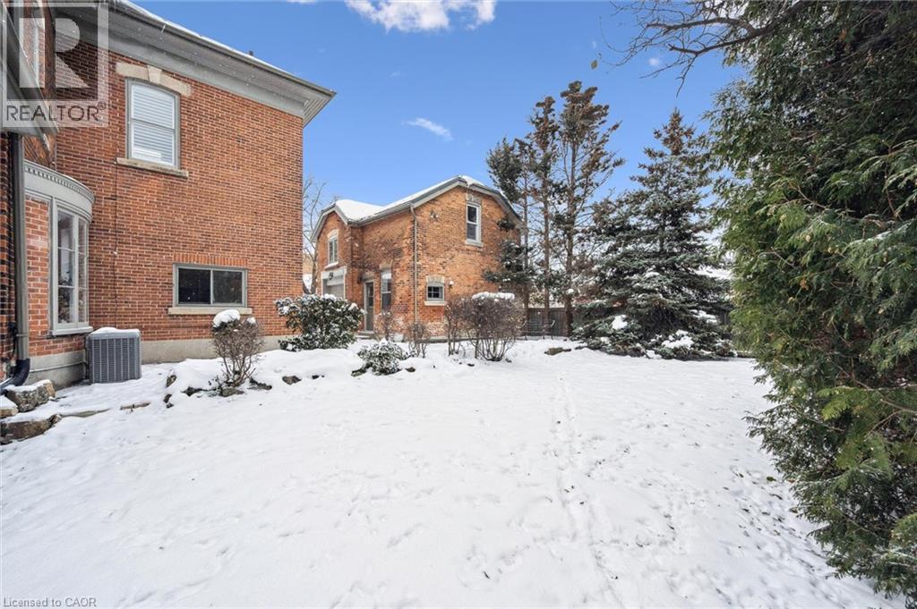 












143 NORFOLK Street

,
Guelph,




Ontario
N1H4J7

