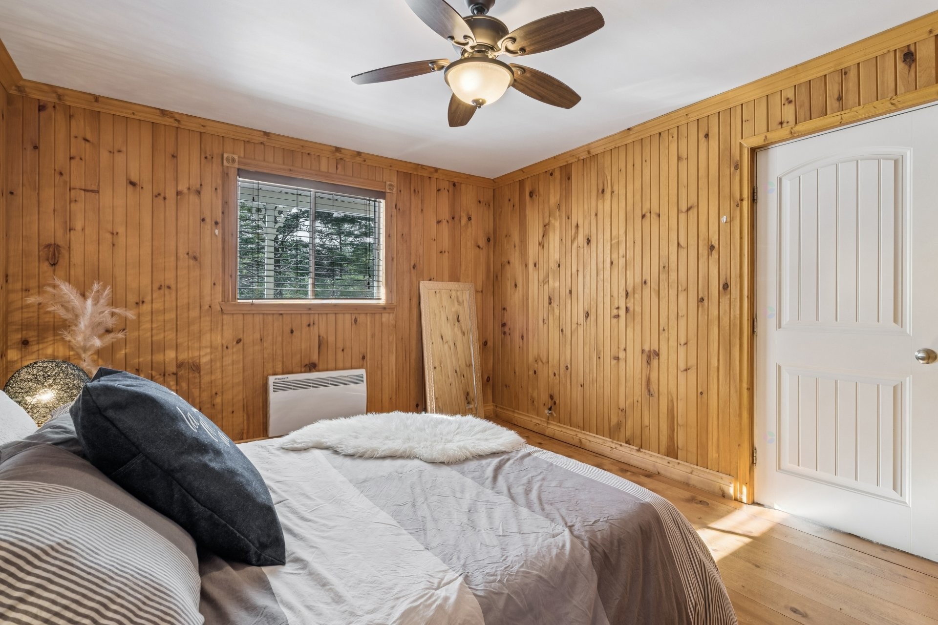 









60


Ch. de la Côte-à-Menick

,
Mandeville,




QC
J0K1L0

