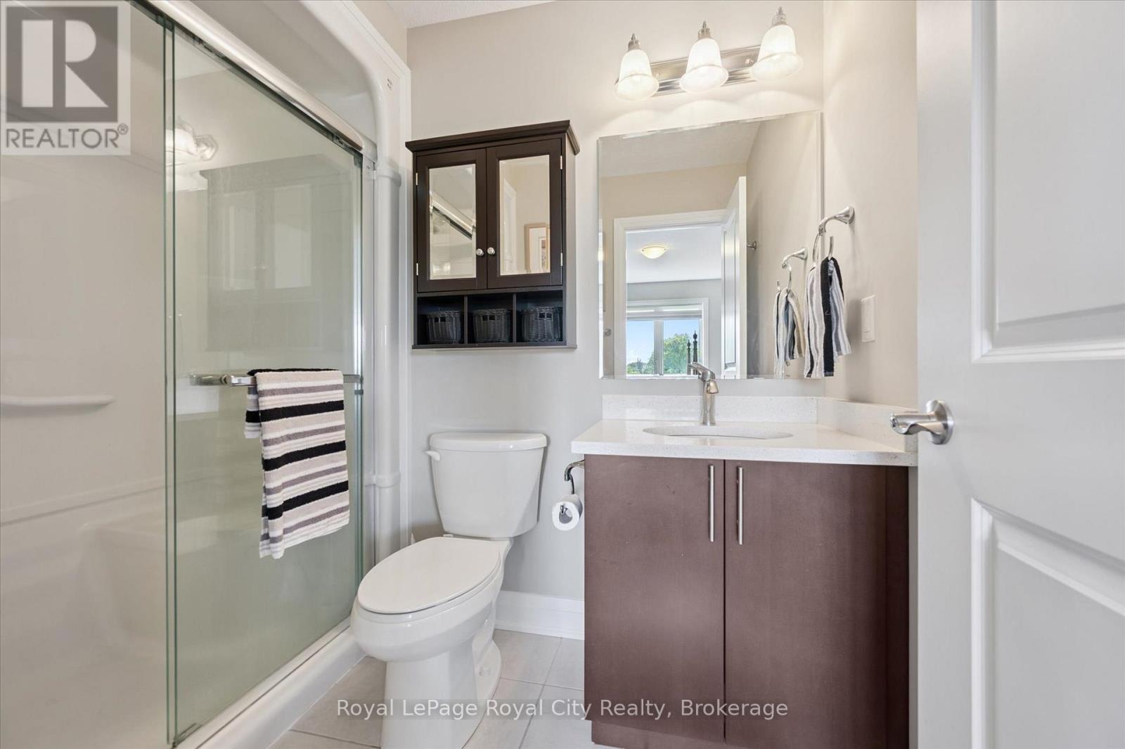












113 ABERDEEN STREET

,
Centre Wellington (Fergus),




Ontario
N1M0B8

