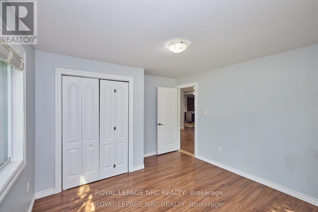 












557 GENEVA STREET

,
St. Catharines (Lakeport),




Ontario
L2N2J1

